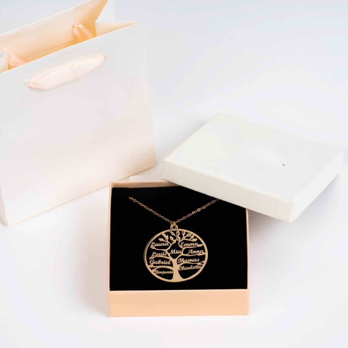 Levensboomketting tot 13 namen 